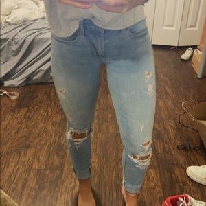 AMERICAN EAGLE JEANS:)